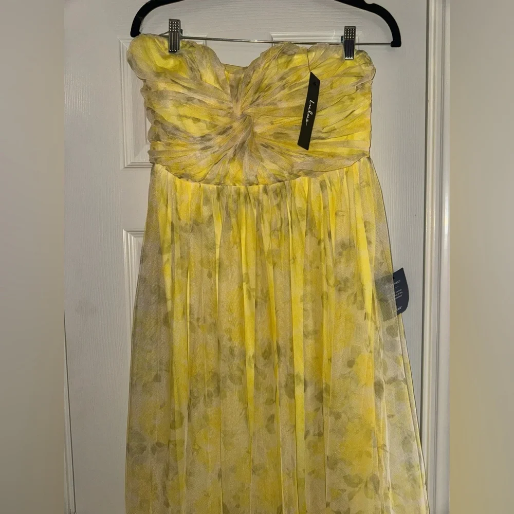 NWT Lulu's Yellow Floral Dress - Picture 5 of 7